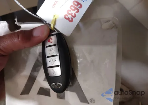 2015 Infiniti Q70 3.7 из США, поврежденный, VIN JN1BY1AP1FM540111